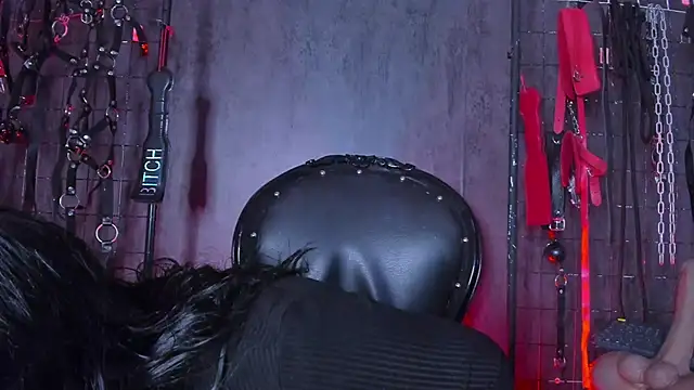 Carolina Arias online show from February 2, 7:57 pm