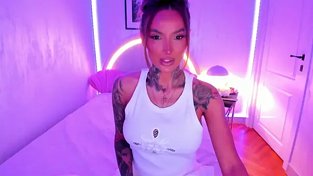 NatalyThorn88 online show from July 27, 3:58 am