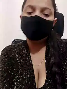 Simran-Kaur143 online show from July 28, 6:42 pm