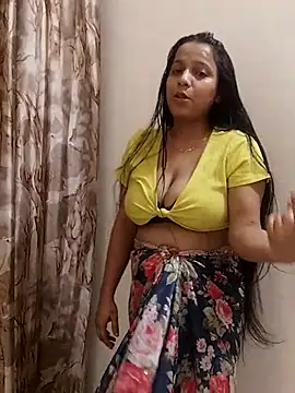 Simran-Kaur143 online show from July 22, 7:37 pm