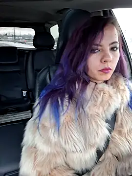 allinqueen online show from January 10, 2:22 pm