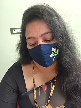 neelu-hoty online show from February 18, 9:52 am