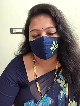 neelu-hoty online show from February 13, 9:22 am