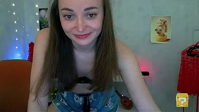  Barbie Kiss  online show from April 29, 1:36 pm
