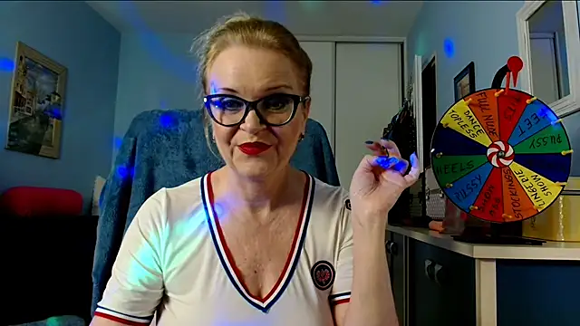 sexyjennyeu online show from September 10, 8:09 pm