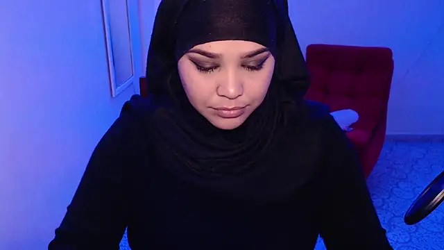 VenussTits97 online show from November 5, 7:30 pm