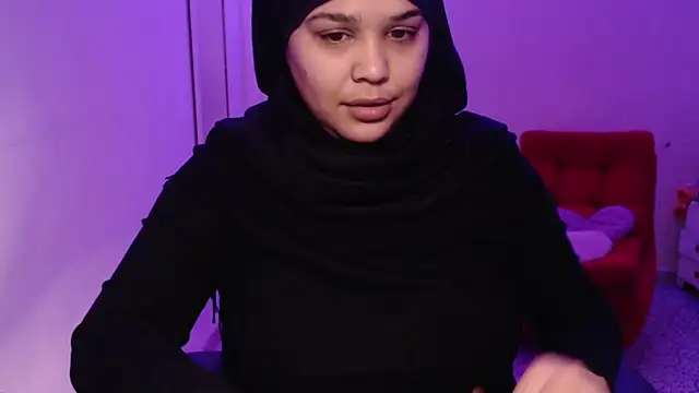 VenussTits97 online show from April 16, 11:29 pm