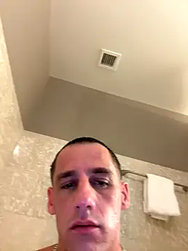 Snapshot of PeytonJohnn chatting on September 17, 11:47 pm PeytonJohnn online show from September 17, 11:47 pm
