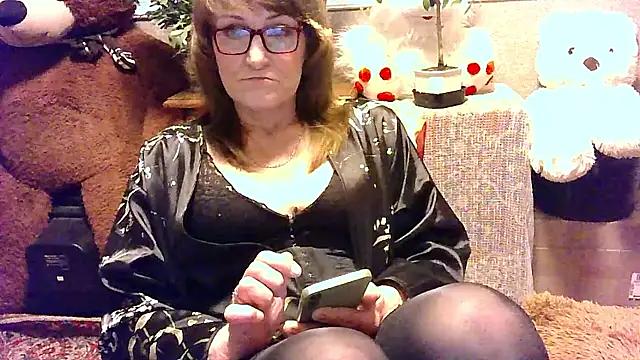 Snapshot of Manulyonok51 chatting on October 10, 3:00 am Manulyonok51 online show from October 10, 3:00 am