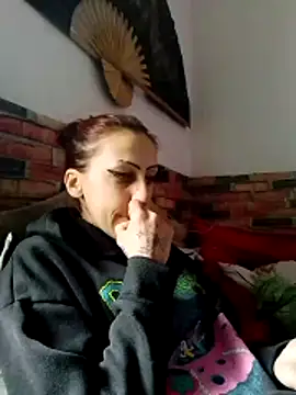 kriszy baby online show from February 6, 7:45 am