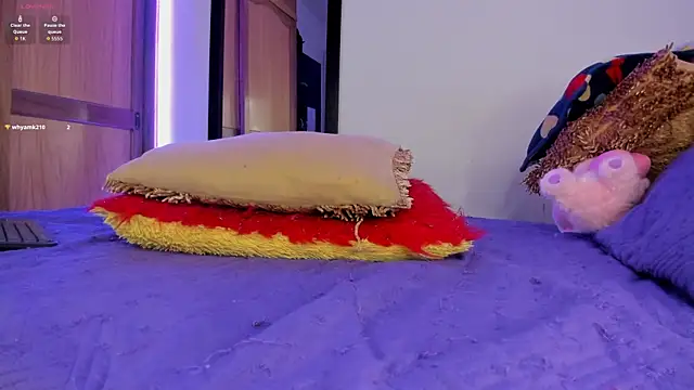 Lee Ash online show from March 4, 5:03 am