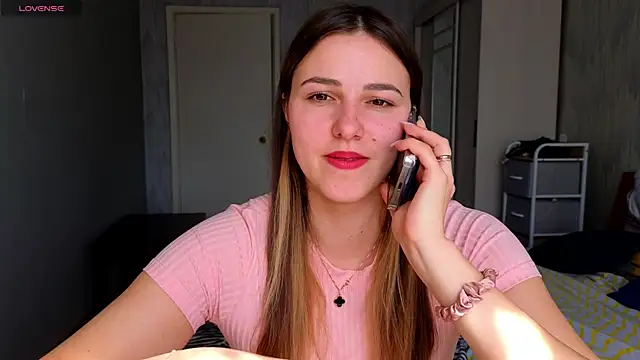 sophia euphoriaa online show from April 30, 6:40 am