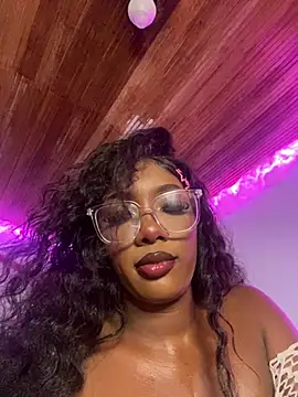 TIFFANYYSTAR online show from June 3, 1:12 pm
