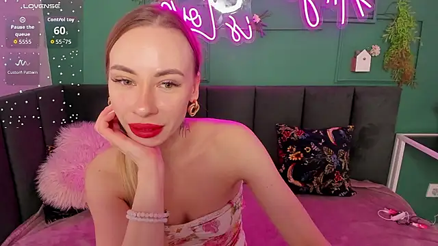 Diana Garrett online show from March 27, 2:13 am