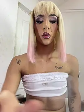 briana sex32 online show from July 29, 4:01 am