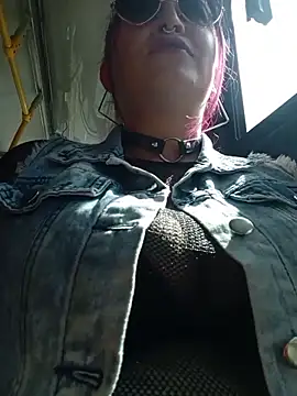 sophie banger online show from May 27, 7:44 pm
