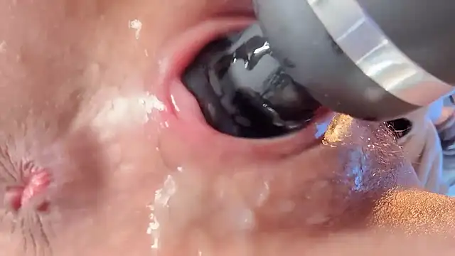 Krismil3 online show from December 2, 12:23 am