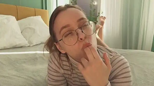 CassieCool online show from October 18, 1:14 pm