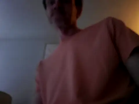 Snapshot of Drewpackn8 chatting on September 20, 11:41 am Drewpackn8 online show from September 20, 11:41 am
