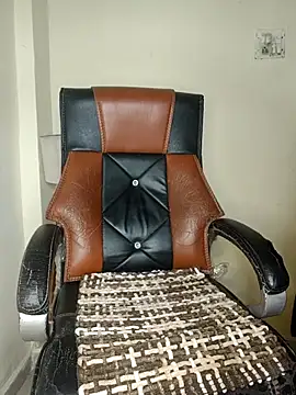 Black-Pearll online show from November 12, 5:55 pm