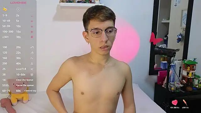 milky  boy  online show from July 22, 12:44 am