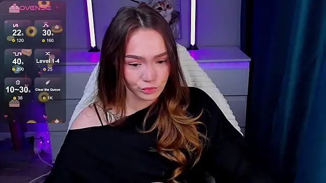 Evia r0se online show from March 20, 4:56 pm