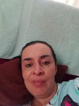 Samantha Sullivan  online show from February 10, 12:30 pm