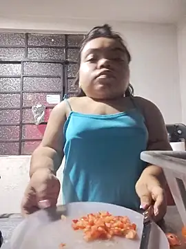 Michelle Brooks online show from September 19, 9:52 am