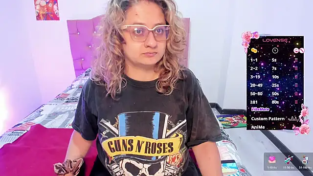 AnnieBigBoobs online show from October 29, 8:44 pm