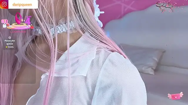 DaripQueen online show from October 2, 2:22 pm