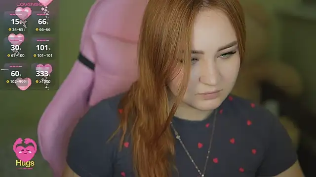 LovelyBell online show from November 2, 3:15 pm