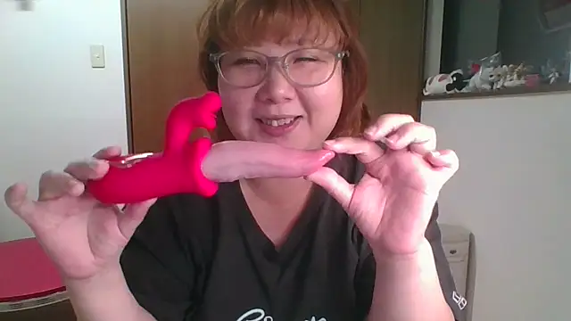 SAKU-RA-chan online show from June 10, 3:00 pm