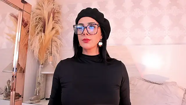 IvannaAnggel online show from July 25, 1:18 pm