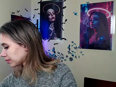  StAcY online show from September 18, 6:23 am