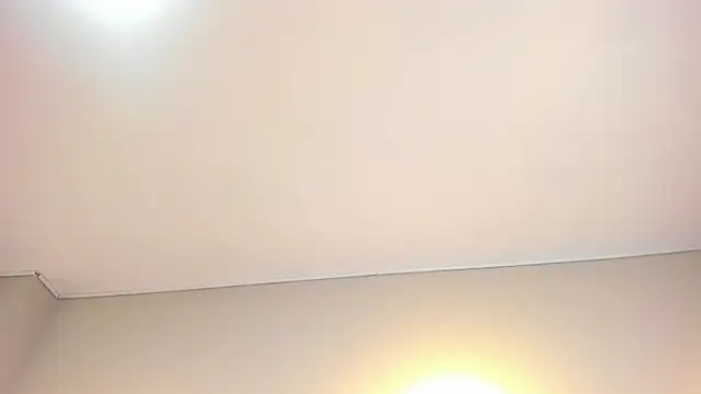 Isis Osman online show from March 11, 9:06 pm