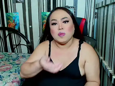TsyummyCock4u online show from June 23, 4:32 am