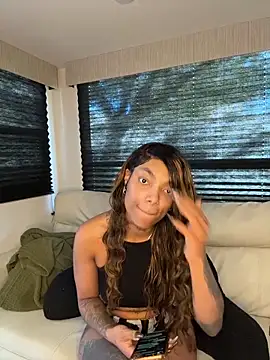 butterflybootyy online show from September 24, 7:02 pm