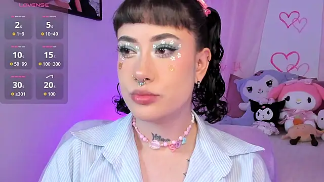 melody suarez online show from October 28, 10:58 pm