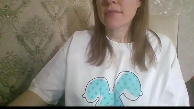 Sladkiegubki online show from February 24, 7:40 am