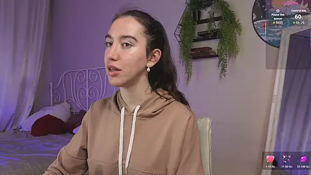 Belle Via online show from May 20, 6:16 pm