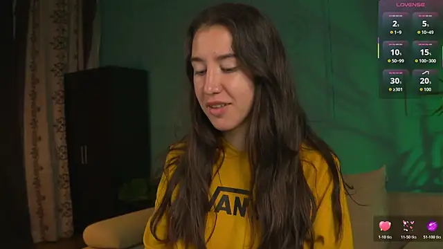 Belle Via online show from May 4, 5:06 pm