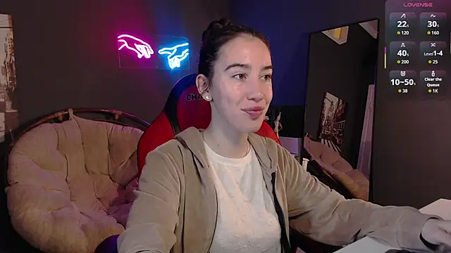 Belle Via online show from May 31, 9:37 am