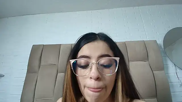 Kristin Ramirez online show from September 9, 1:33 pm