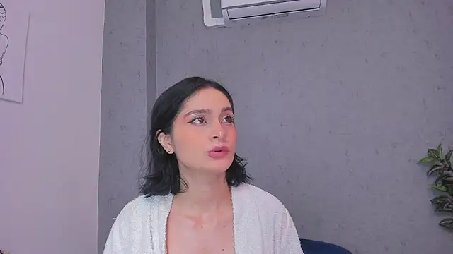 Tiffany mendez online show from January 12, 12:32 pm