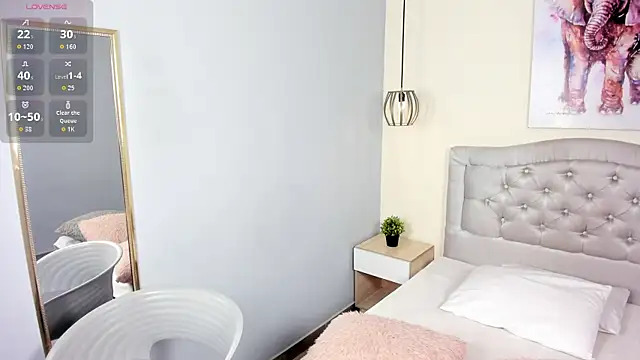 escarleth   online show from February 23, 11:42 am