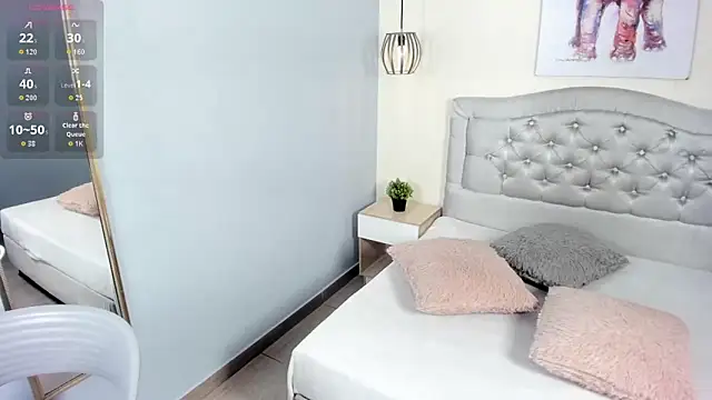 escarleth   online show from April 9, 11:48 am