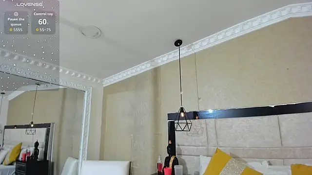 kimCosseyy online show from February 8, 2:26 am