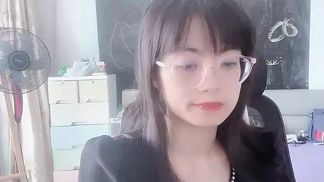 Honey-cici online show from April 16, 8:47 am