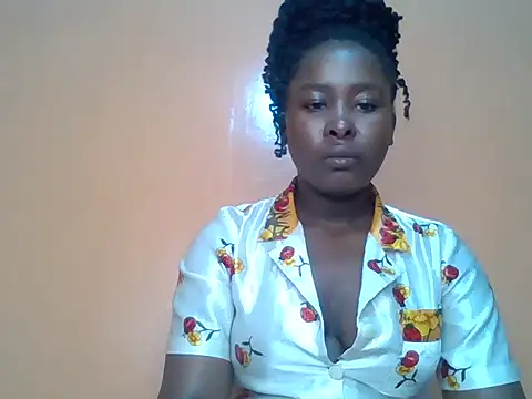 Moonfades online show from November 2, 7:56 am