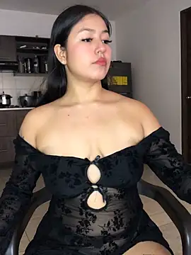 EmmaRossem online show from November 5, 7:41 pm